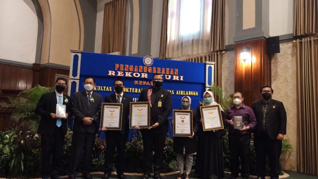 Fakultas Kedokteran Unair raih 4 Rekor MURI. Foto: Dok. UNAIR