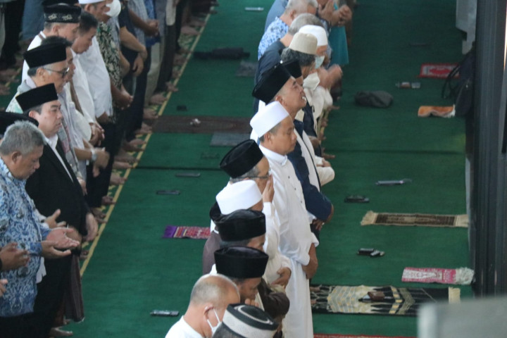 Pemkab dan Pemkot Bogor Gelar Salat Gaib untuk Almarhum Putra Ridwan Kamil