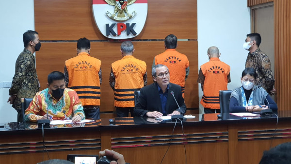 Haryadi Suyuti Diduga Terima Duit dari Berbagai Penerbitan IMB