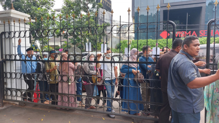 Warga Diperbolehkan Takziah ke Gedung Pakuan