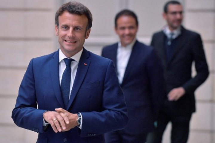 Macron Tegaskan Rusia Tidak Boleh Dipermalukan di Ukraina