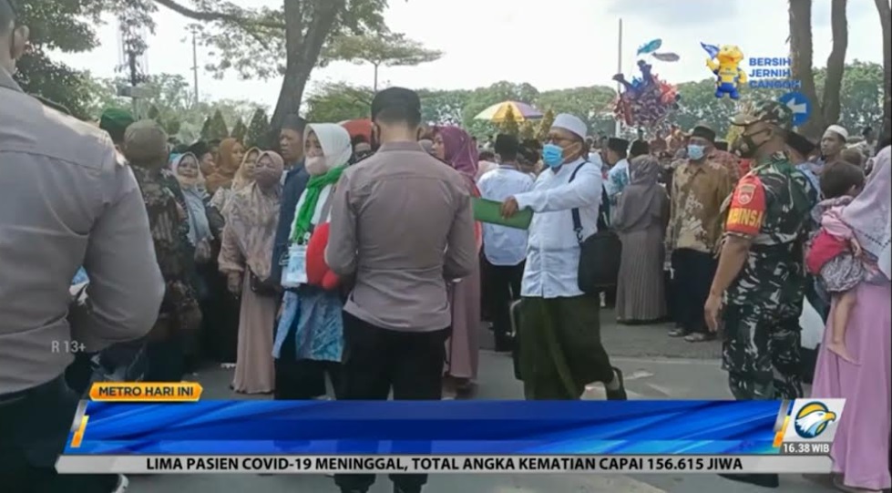 ?Kemenag Grobogan mengimbau ketiga belas calon jemaah yang positif covid-19 untuk tidak khawatir batal diberangkatkan tahun ini.