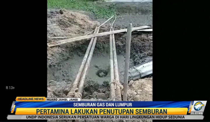 Warga Muaro Jambi Digegerkan Semburan Gas dan Lumpur