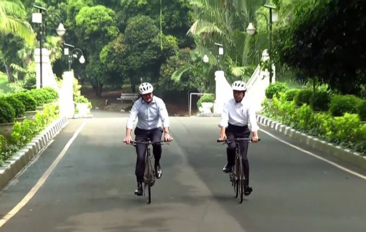 Bersepeda, Jokowi dan PM Australia Bawa Pesan Ramah Lingkungan