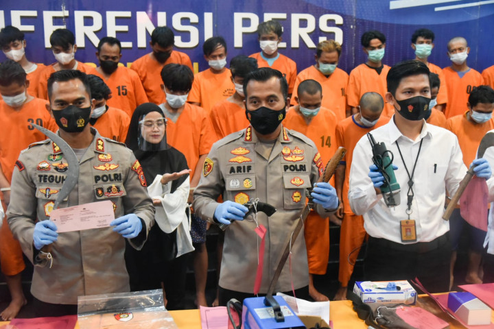 Sepekan, 60 Pelaku Kejahatan Ditangkap dan Puluhan Knalpot Bising Disita