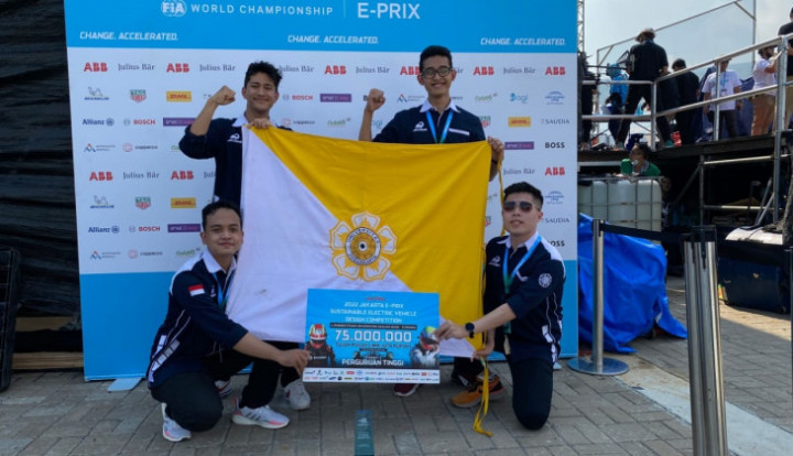 Mahasiswa UGM Juara 1 Desain Kendaraan Listrik di Formula-E Jakarta