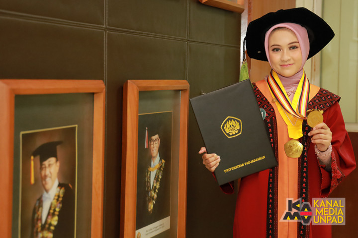 Dulu Mahasiswa Termuda Kini Wisudawan Termuda Unpad, Ini Profil Rein Vidya