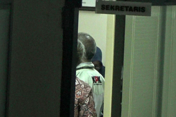 Geledah Balai Kota Yogyakarta, Sekoper Dokumen Diangkut KPK