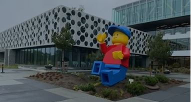Indonesian Ambassador to Denmark Visits Lego Campus