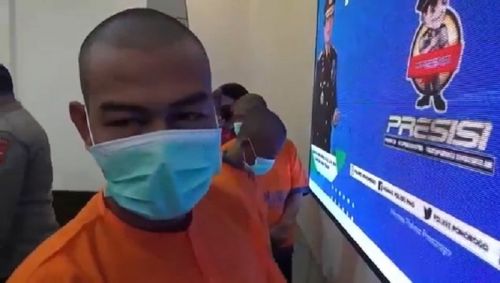 Ancam Sebar Video Sanggama, 3 Anggota Komunitas Gay di Ponorogo Dibekuk