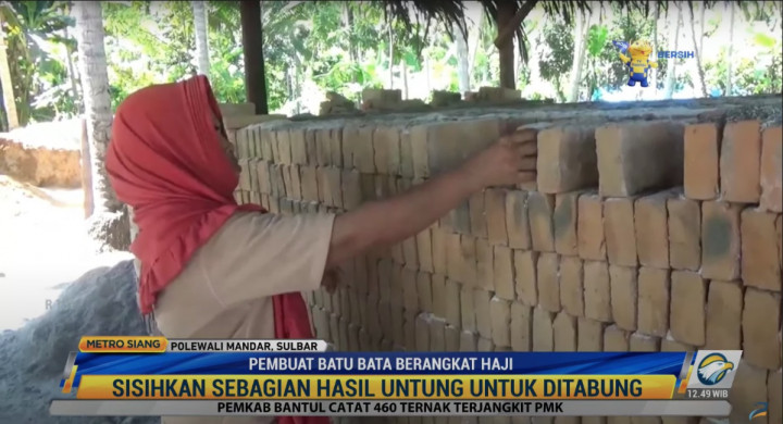 10 Tahun Menabung, Pembuat Batu Bata Naik Haji