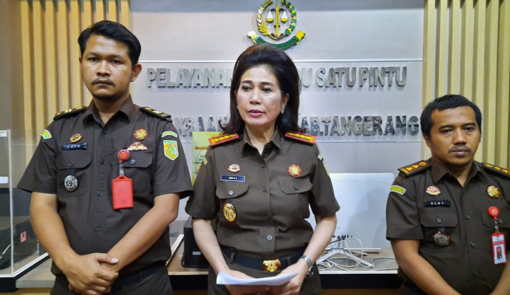 4 Eks Kades dan Anggota DPRD Kabupaten Tangerang Tersangka Korupsi Pengadaan Mobil