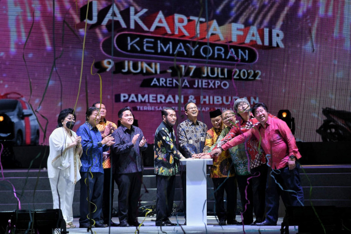 Pesta Kembang Api Meriahkan Pembukaan Jakarta Fair Kemayoran