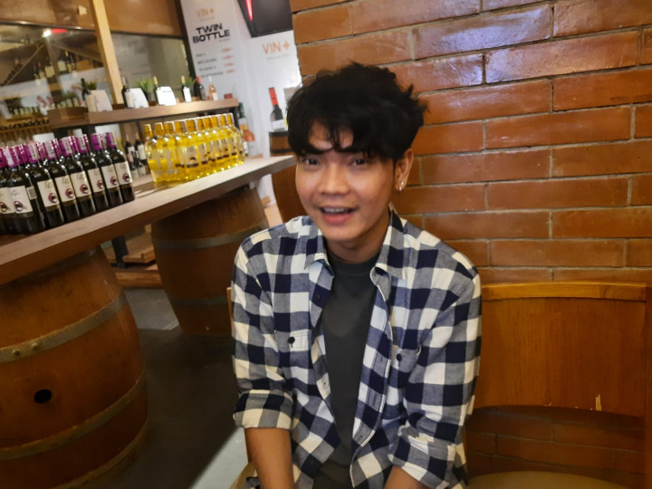 Tri Suaka Antusias Rasakan Pengalaman Baru Menghasilkan Uang lewat Lagu