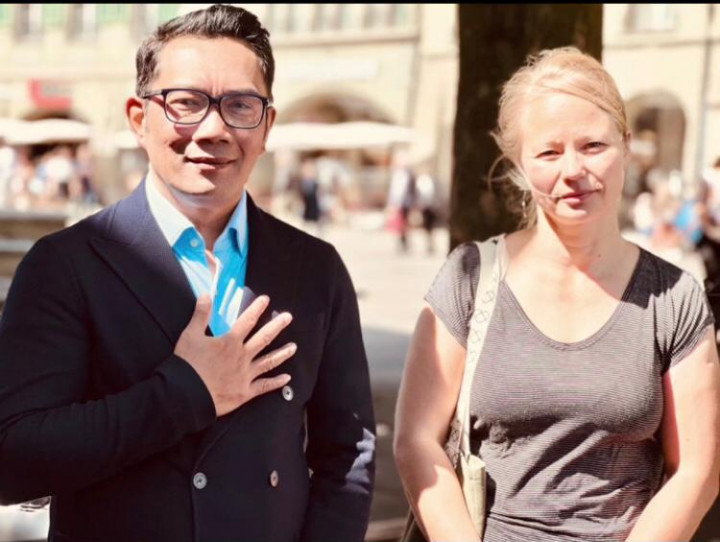 Guru SD Ini Orang Pertama yang Menemukan Jasad Eril, Ridwan Kamil: <i>Danke</i> Mrs Geraldine