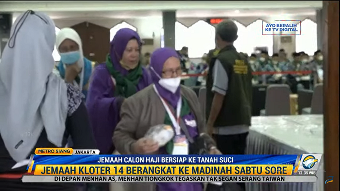 Jemaah Calon Haji Embarkasi Jakarta Bersiap ke Tanah Suci