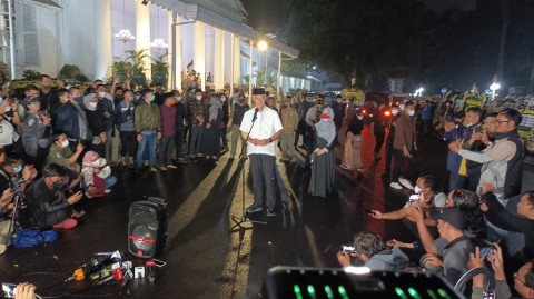 Ganjar Pranowo: Wajah Ridwan Kamil Tampak Sedih Namun Ikhlas
