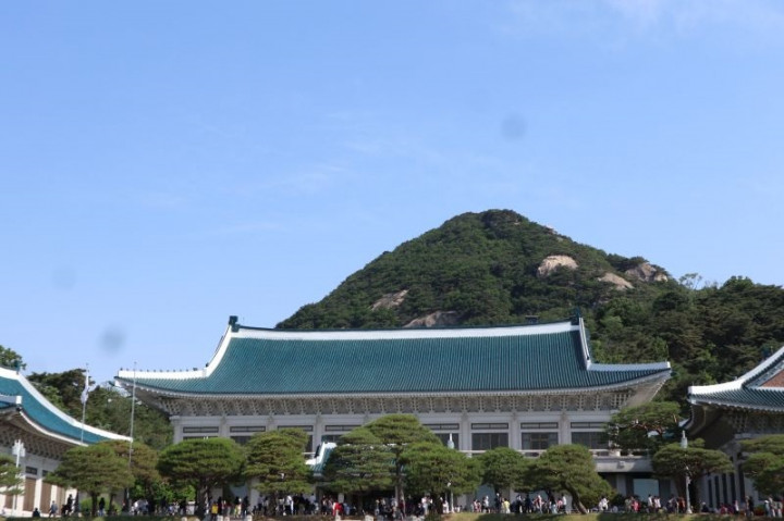 Blue House, Istana Presiden Korsel yang Punya 150 Ribu Genting Biru