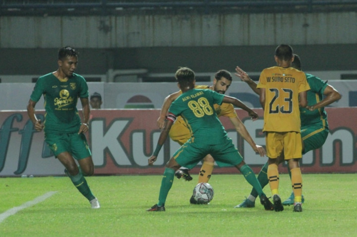 Persebaya Ditahan Imbang Bhayangkara pada Pengujung Laga