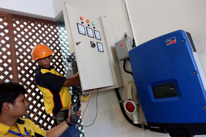 Populer Ekonomi Kemarin: Dorong Vaksinasi <i>Booster</i> hingga Rincian Penaikan Tarif Listrik