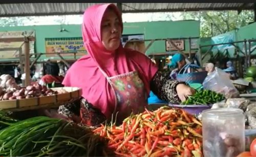  Pedagang di Pasar Kebonagung, Pasuruan. Dokumentasi/ Metrotv