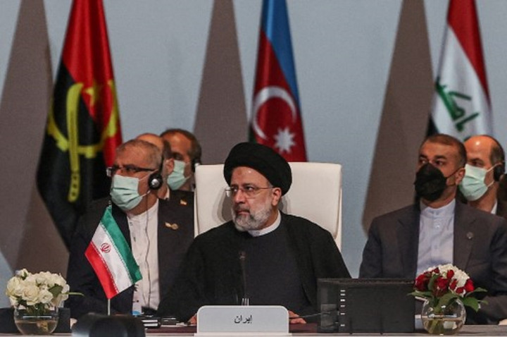 Presiden Iran Bertekad Balas Dendam atas Pembunuhan Kolonel Garda Revolusi