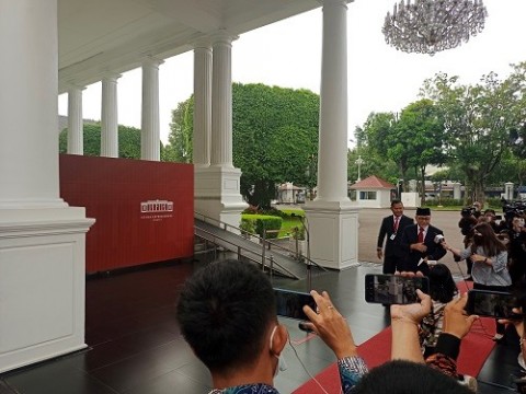 Zulkiflli Hasan, Hadi Tjahjanto Appointed as Ministers