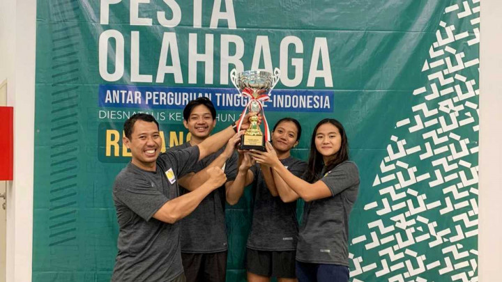Mahasiswa Unnes Kembali Sabet Juara Umum di Kejuaraan Renang Antarkampus