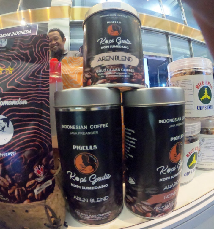 Ragam Kekayaan Alam dan Kuliner Indonesia di Rakernas NasDem, dari Kopi hingga Mutiara