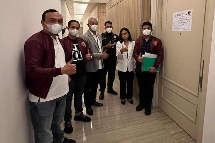 Bareskrim Sita Rp23 Miliar dari Kasus Robot <i>Trading</i> Viral Blast