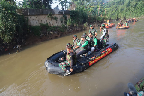 Gerakan Bersih Sungai Ciliwung Wujudkan Solidaritas Sadar Lingkungan