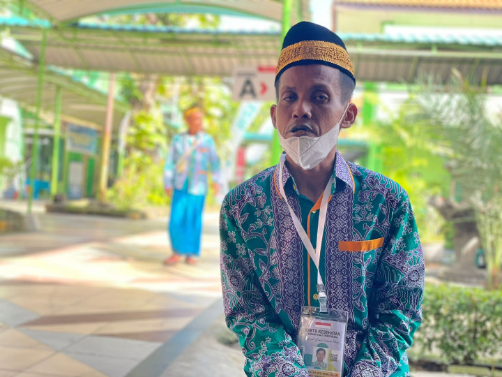 Calon Haji Penyandang Tunanetra Wujudkan Impian Menuju Tanah Suci