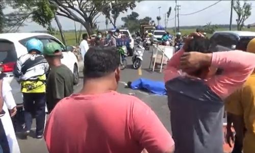 Tabrakan Beruntun, Soerang Kakek Tewas Tersambar Bus