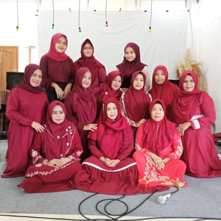 Keren! Nasida Ria Pukau Warga Jerman