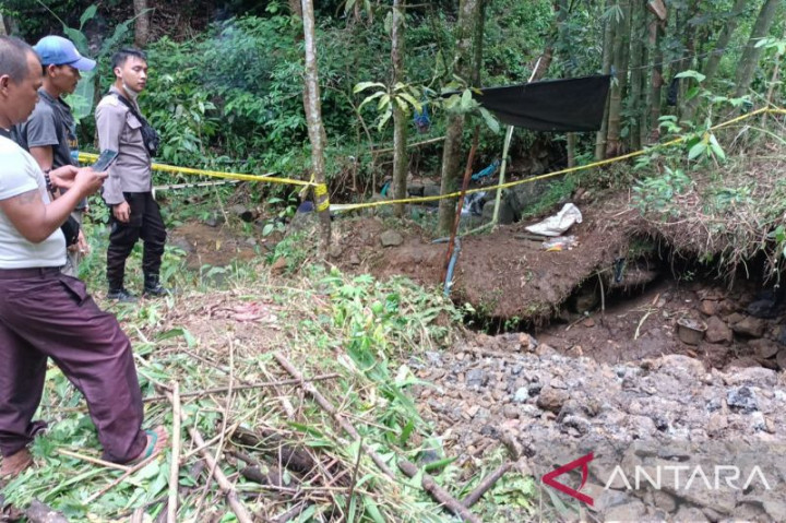 Seorang Penambang Emas Tradisional di Bengkulu Tewas Tertimbun