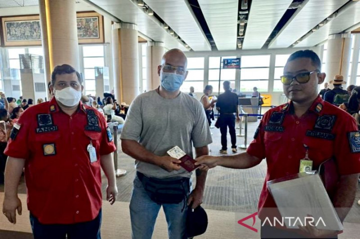 WN Polandia Eks Terpidana <i>Skimming</i> ATM Dideportasi