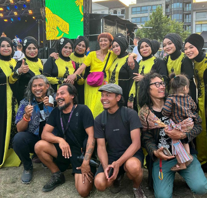 Mengenal Nasida Ria, Grup Religi Lokal yang Manggung di Jerman