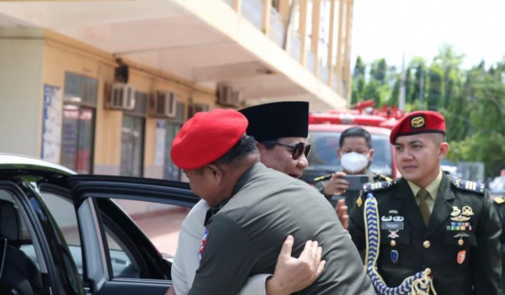 Prabowo Kunjungi Markas Kopassus Kamboja
