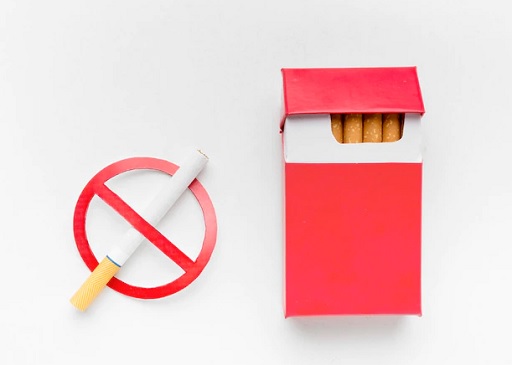 Rokok menjadi pengeluaran belanja terbesar kedua pada orang miskin. (Foto: Ilustrasi. Dok. Freepik.com)
