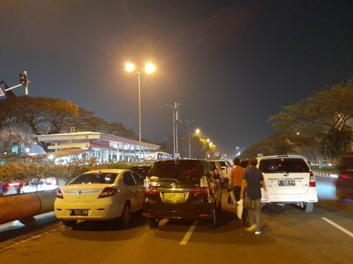 Parkir Liar PRJ Bikin Macet, Kasudin Perhubungan Jakpus Klaim Gencar Penindakan