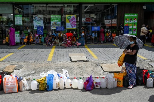 Sri Lanka Bangkrut: Rekor Inflasi Tinggi hingga Pemadaman Listrik yang Panjang
