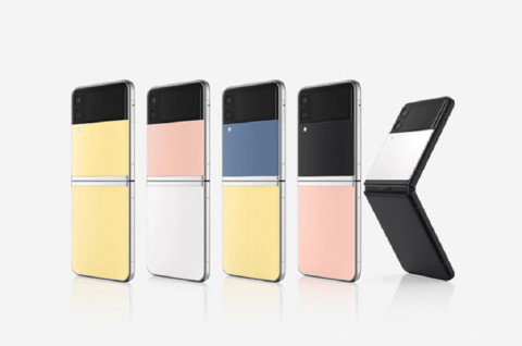 Galaxy Z Flip 4 Bespoke Edition Tawarkan Banyak Opsi Warna