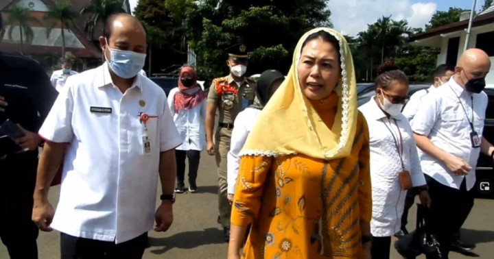 Remehkan Cak Imin, Yenny Wahid: Politisi Tak Populer Jangan Ngotot <i>Nyapres</i>