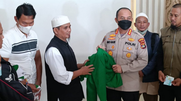 Simpatisan Khilafatul Muslimin Bandar Lampung Ikrar Setia ke Ideologi Pancasila