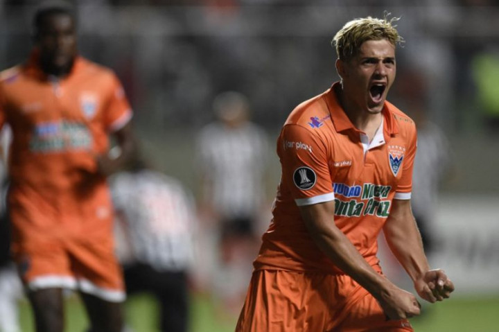 Persis Solo Rekrut Gelandang Argentina Alexis Messidoro