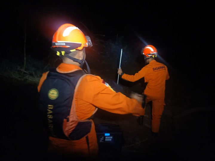 2 Korban Tertimbun Longsor di Bogor Masih Dicari