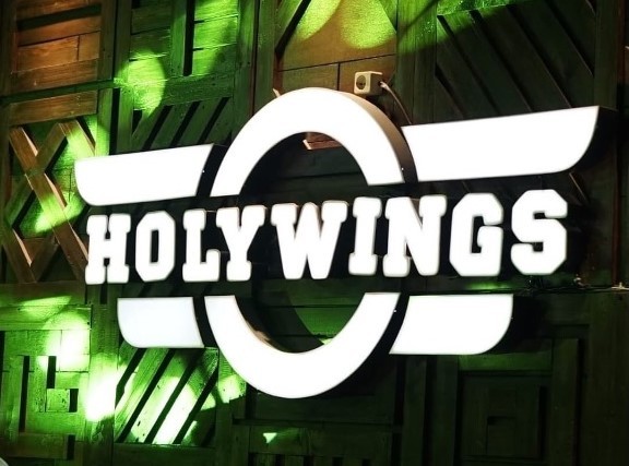 Cara Promosi Holywings Dikecam