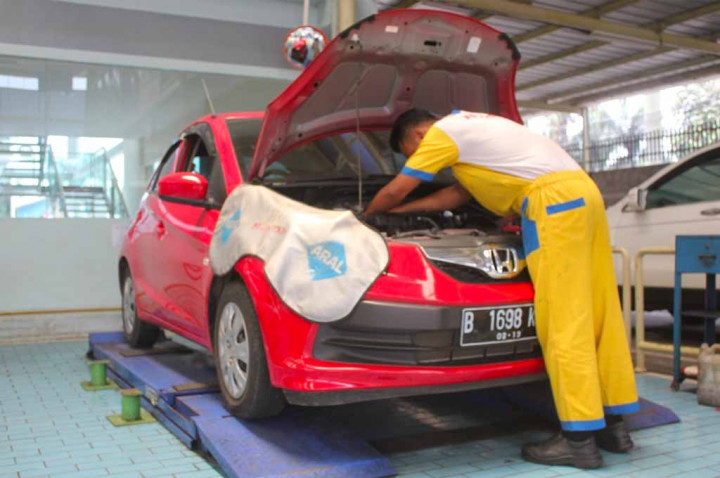 Bukan Sekadar Pelumas, Ketahui Fungsi Oli Mesin Kendaraan