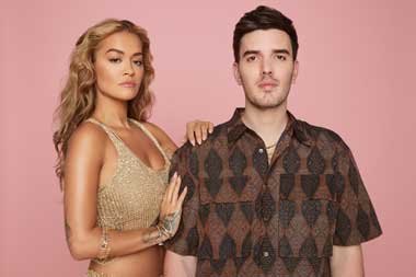 Kolaborasi dengan Netsky, Rita Ora Rilis Anthem Musim Panas Bertajuk Barricades