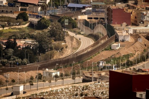 18 Orang Tewas dalam Penyerbuan Imigran ke Perbatasan Melilla Spanyol